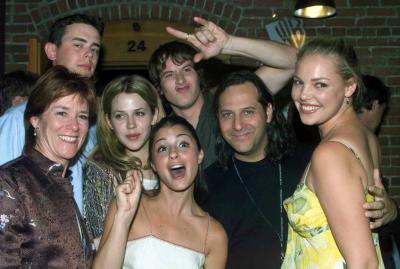 Il cast (foto scattata nell'agosto 2000)