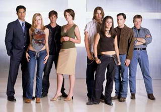 Il cast della 3^ serie di "Roswell"